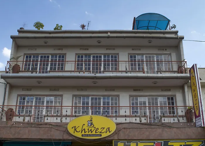 Khweza Bed And Breakfast